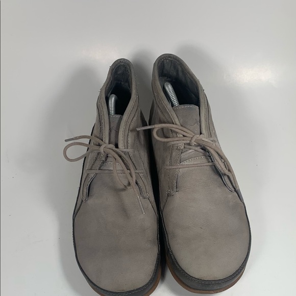 chaco montrose chukka